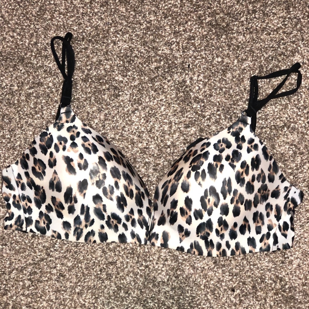 Victoria secret leopard no wire bra size 38c